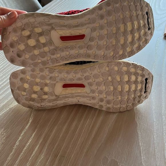 ADIDAS X MISSONI UltraBoost Clima Sneaker
Men Size 5 - Picture 15 of 16